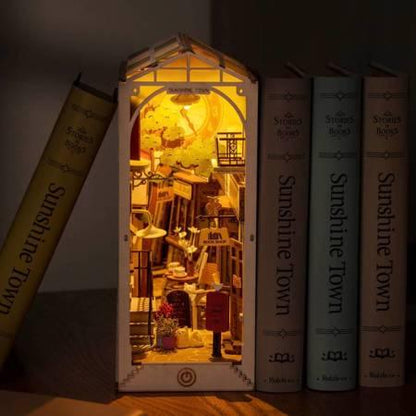 Słoneczne Miasto | Book Nook | ROBOTIME - Wooden Toys World